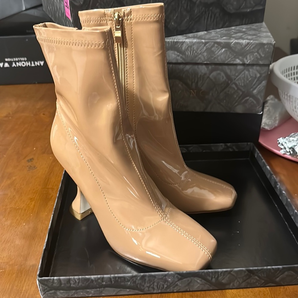 Brand new bootie in nude!!!